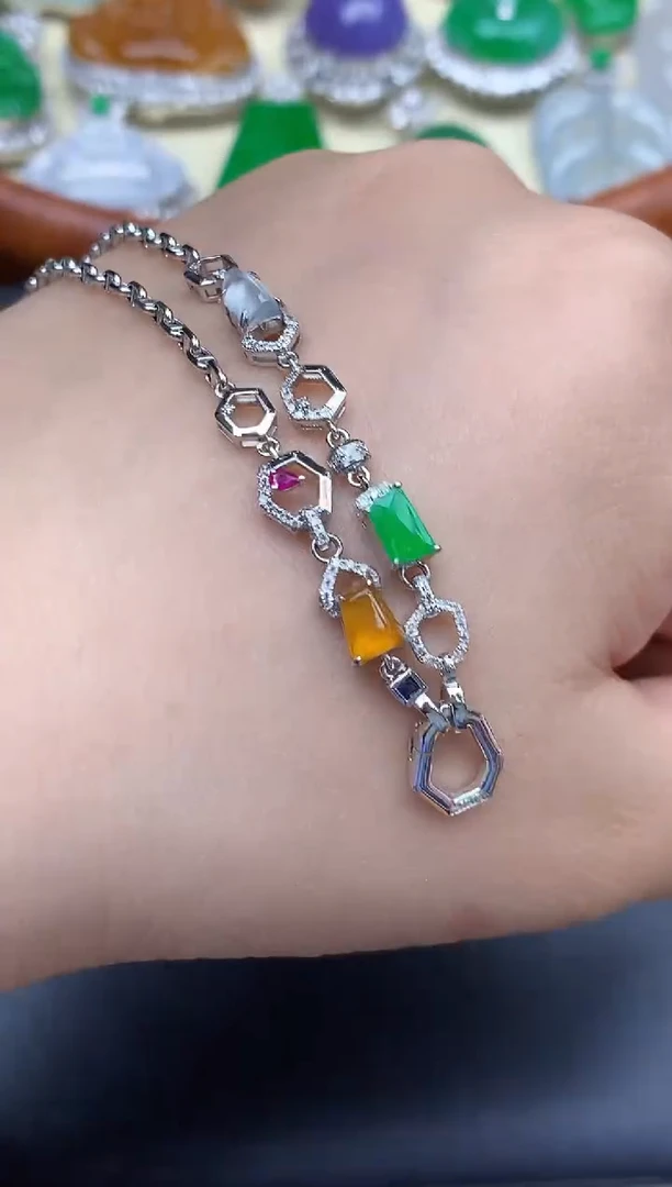 颈饰18K金镶嵌翡翠574-中国好珍宝