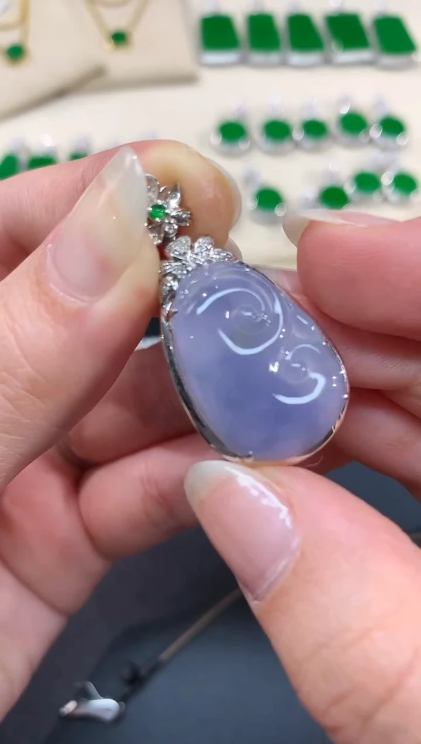 【闪购商品】翡翠吊坠(不含链)18K金镶嵌如意a371|4980