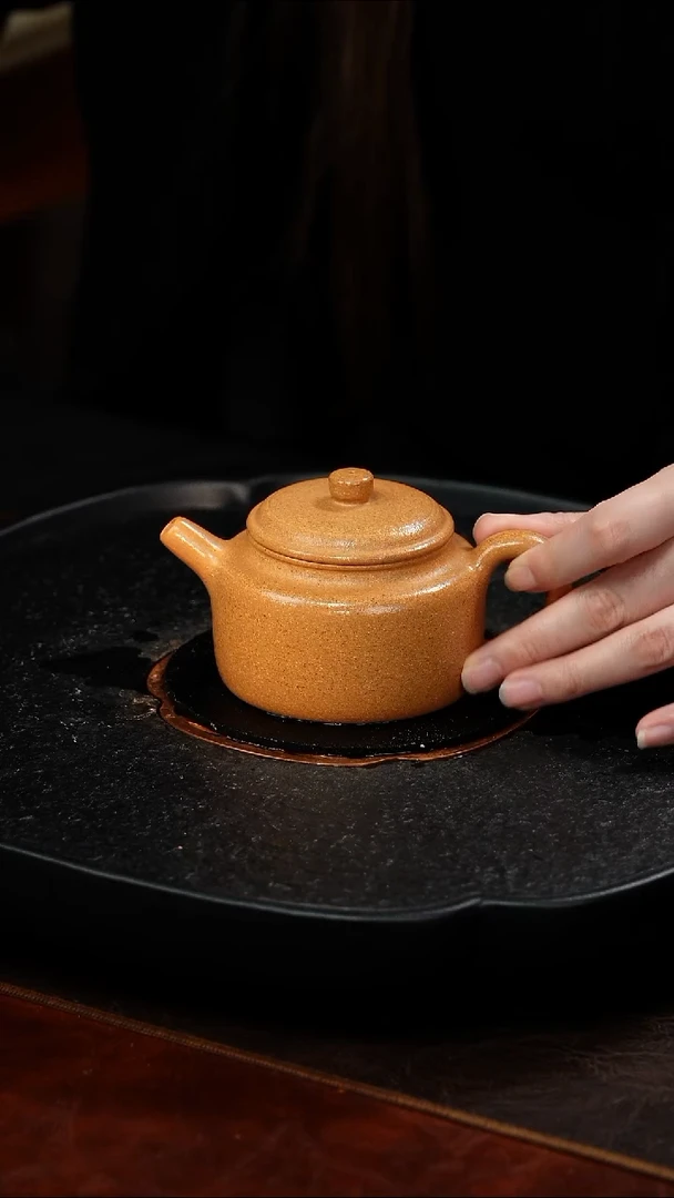 茶壶紫砂德钟19 老宕口黄金段 200毫升 LS