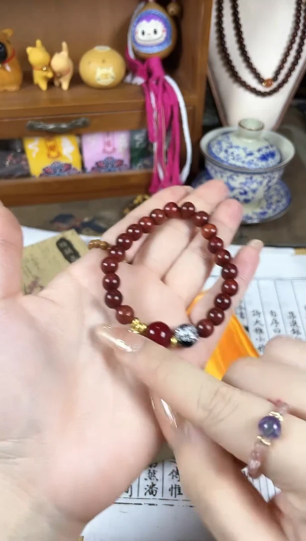 非洲檀香手串/手链菩提木质玉石手串/多发性其一/不带盒子