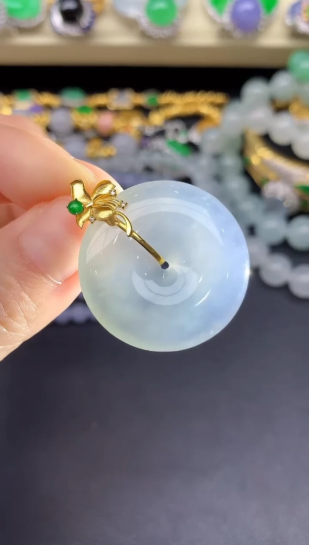 颈饰18K金镶嵌翡翠30-雪姐翡翠天天见