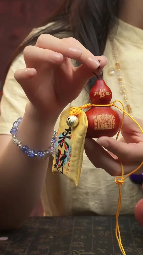 660号挂件脖挂车挂葫芦一物一拍