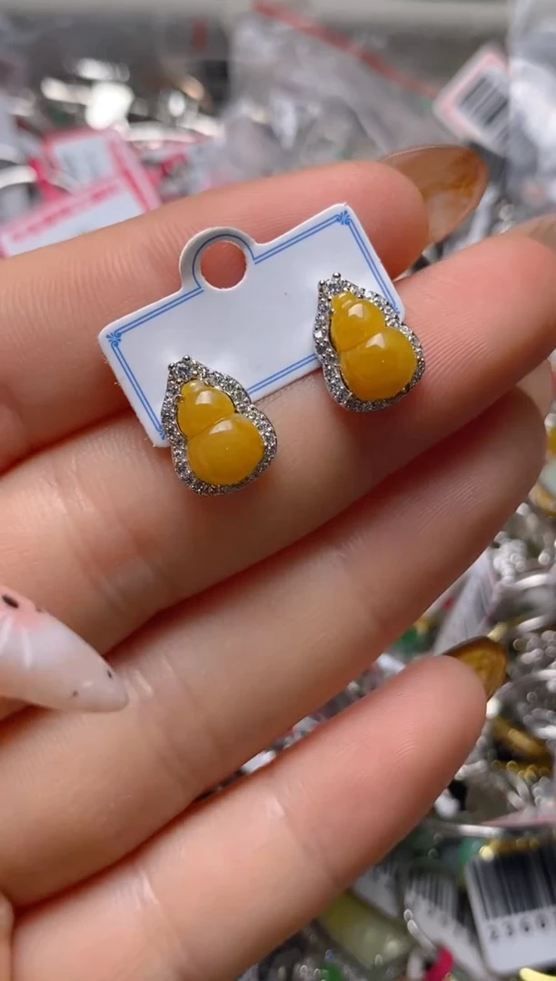 银S925镶嵌戒指翡翠百内无证书