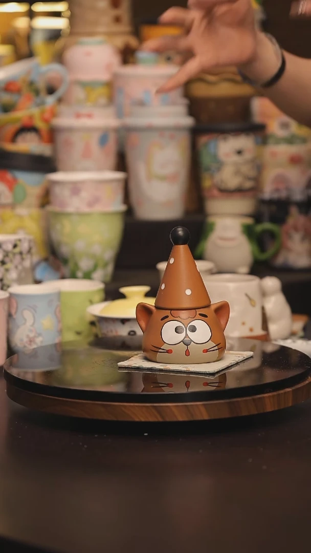 景德镇釉下彩绘设计师款式陶瓷