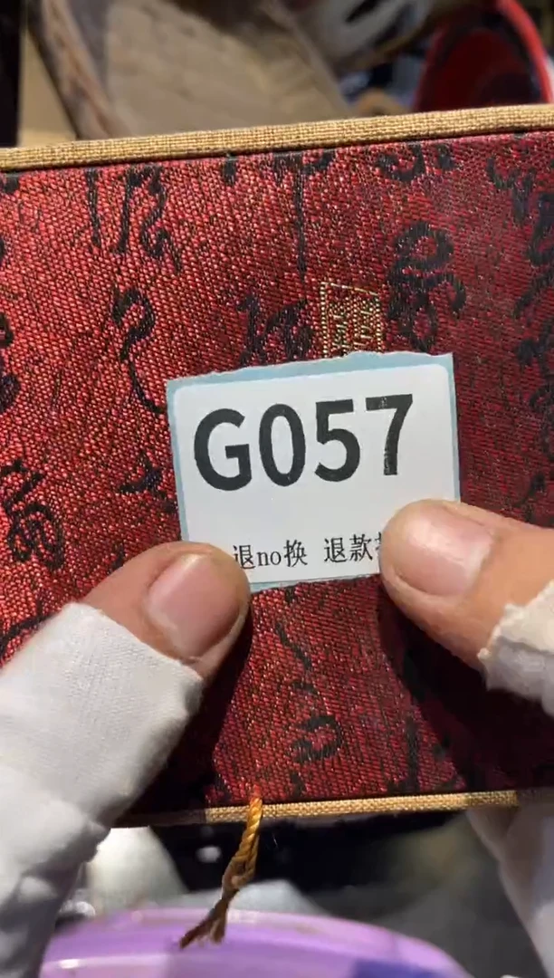 瓷片大**理表弟直播链接火爆火爆