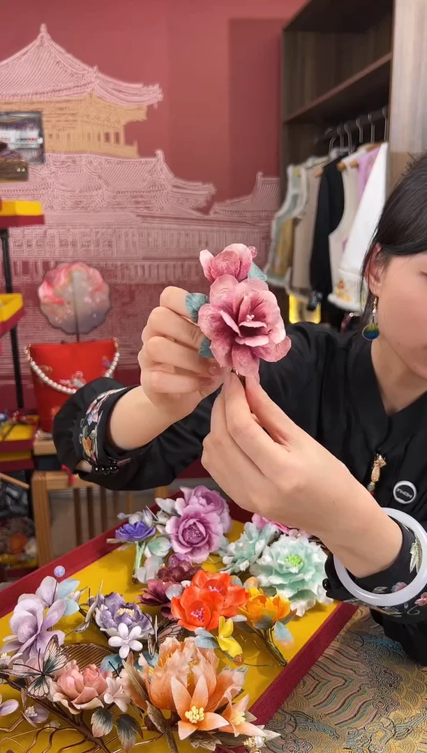 【闪购商品】刺绣非遗绒花（发饰）