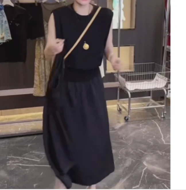 2025夏季时尚潮流百搭精品女装叶BAIoo