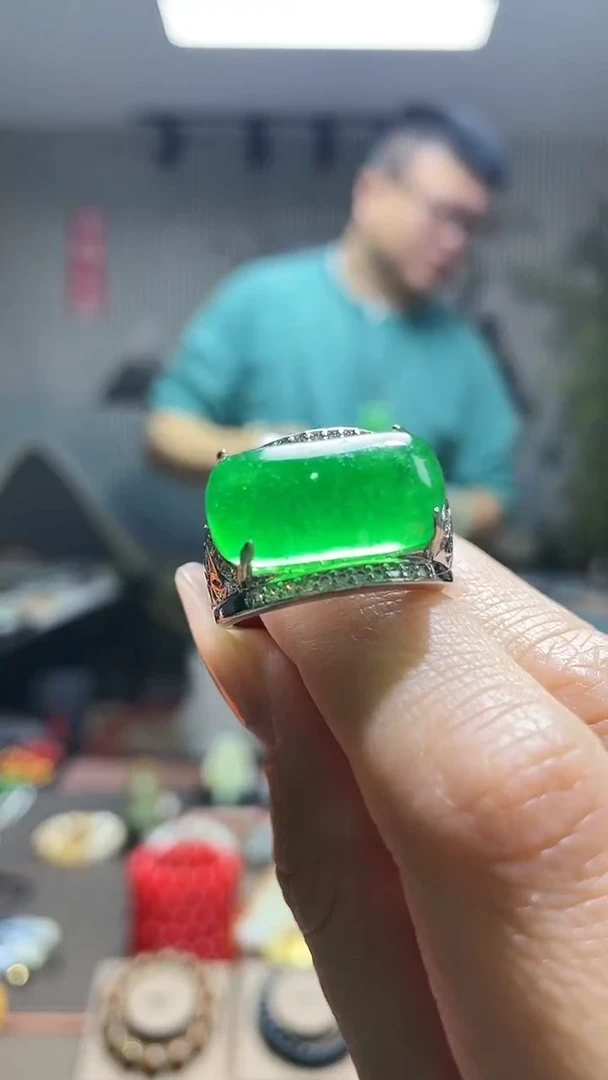 【闪购商品】翡翠挂件未镶嵌多样性发货任意一件