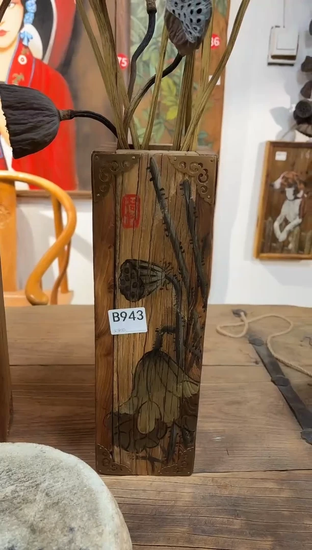 曹*馨风化老门板丙烯画