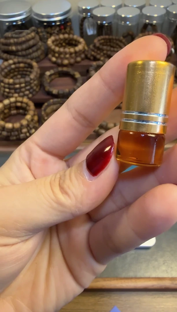 沉香碎屑沉香精油勾丝礼物 多样性发一