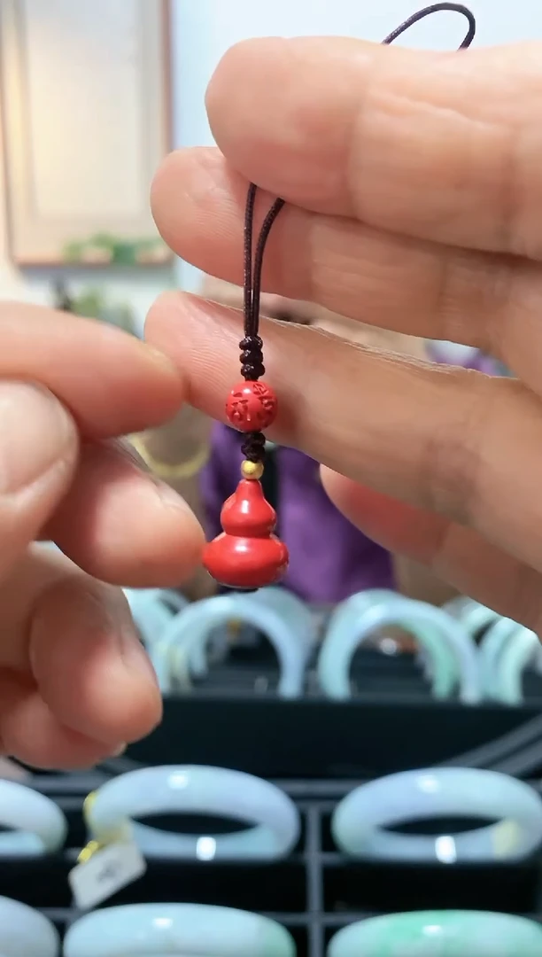 天然辰砂直播间葫芦手机挂件