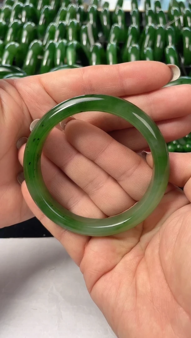 【闪购商品】和田玉（碧玉）手镯未镶嵌碧玉手镯