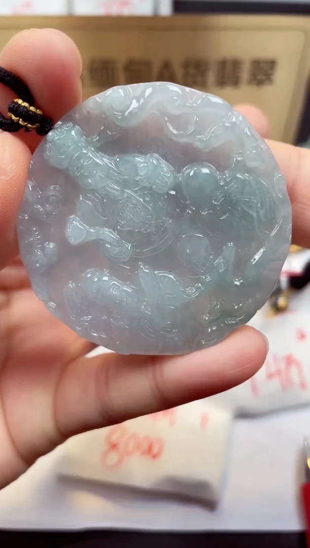 翡翠未镶嵌颈饰天然缅甸翡翠A货