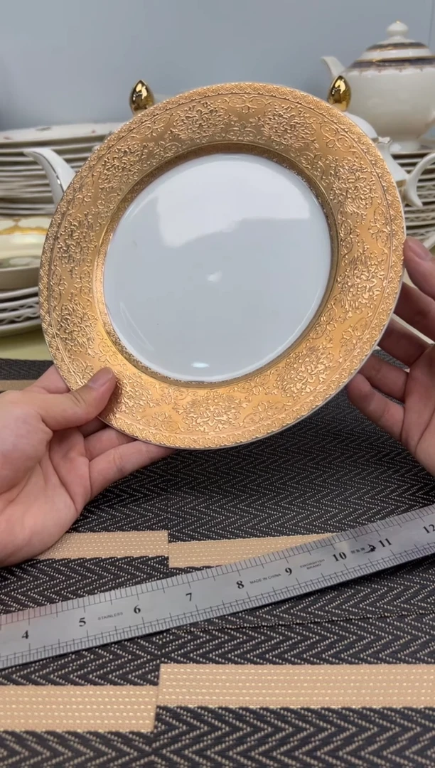 瓷片9寸平盘一个微瑕