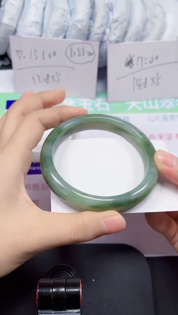 石英质玉手镯未镶嵌170-62/63