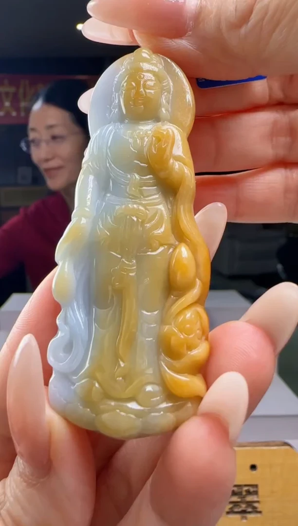 翡翠未镶嵌颈饰YJ@@60B7J16973