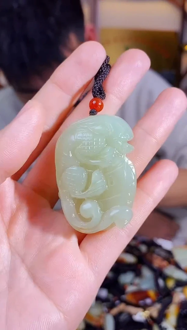 【闪购商品】和田玉颈饰未镶嵌1