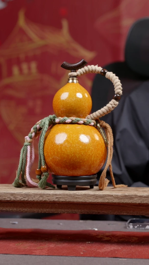 1235号大漆精品葫芦一物一拍6-700ml