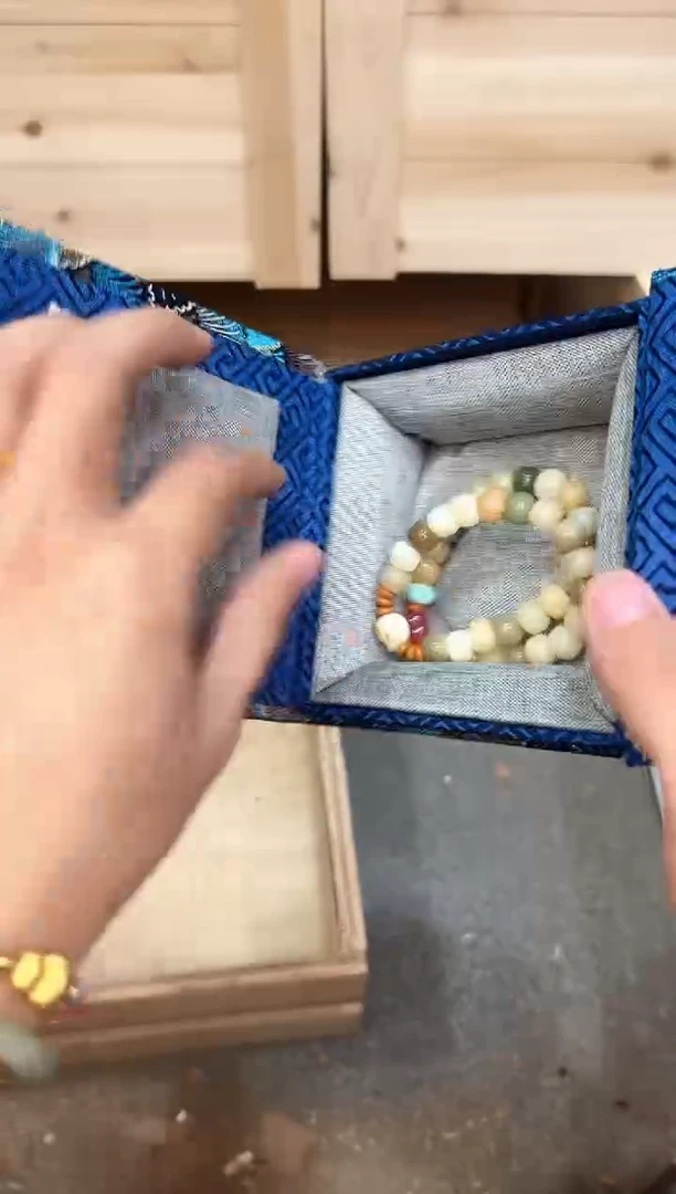 精品手串（无礼盒）@@l012