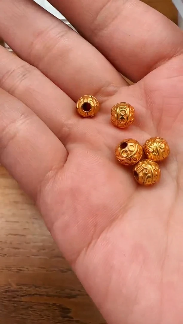 【闪购商品】玻璃颈饰【 肖钟出品 】随发1对