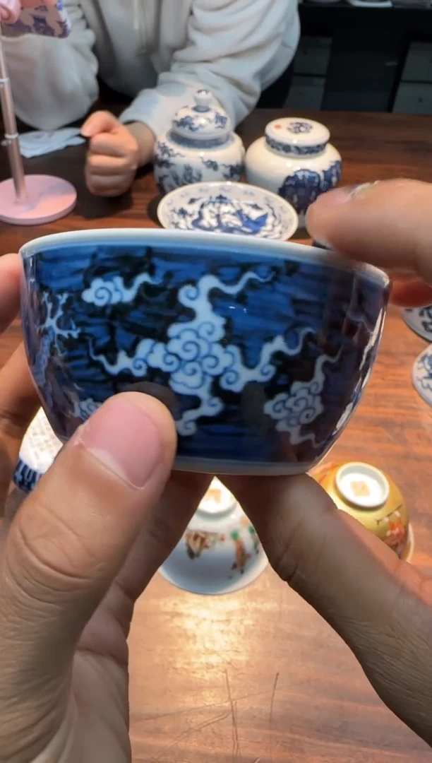 【闪购商品】快雪时晴 青花蓝地海水龙纹缸杯