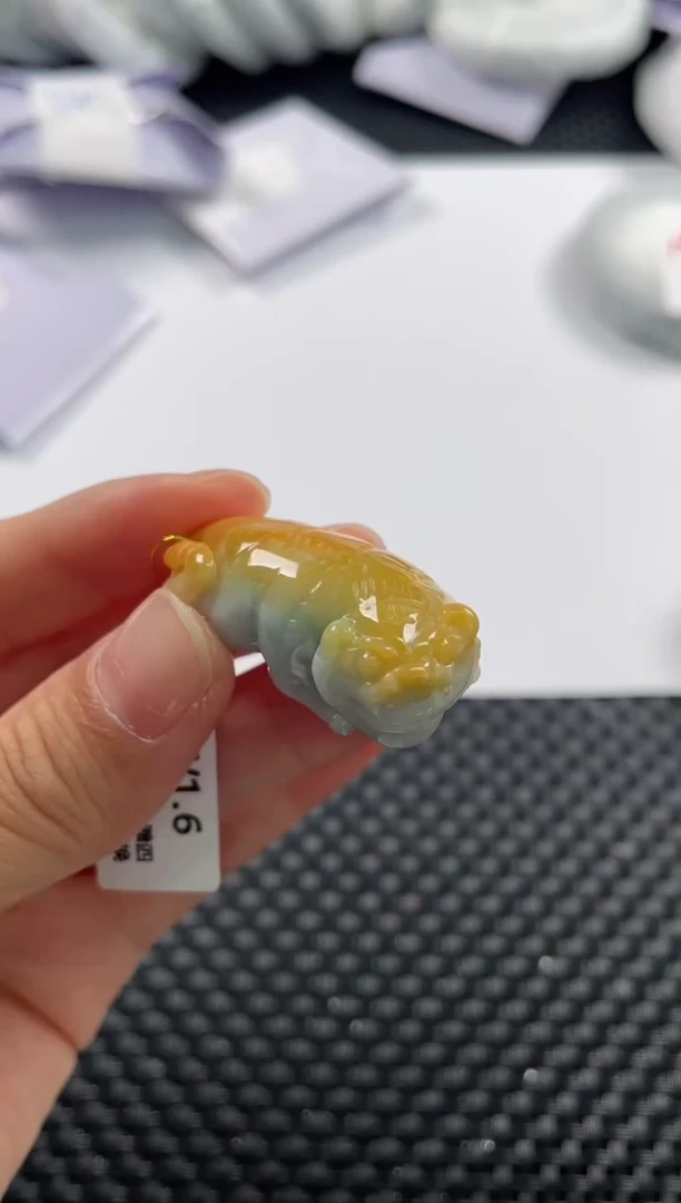 颈饰未镶嵌翡翠5180 老虎