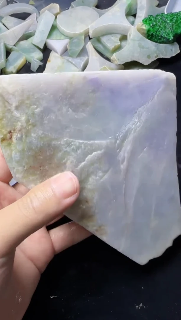 【闪购商品】翡翠颈饰未镶嵌112天然A货翡翠