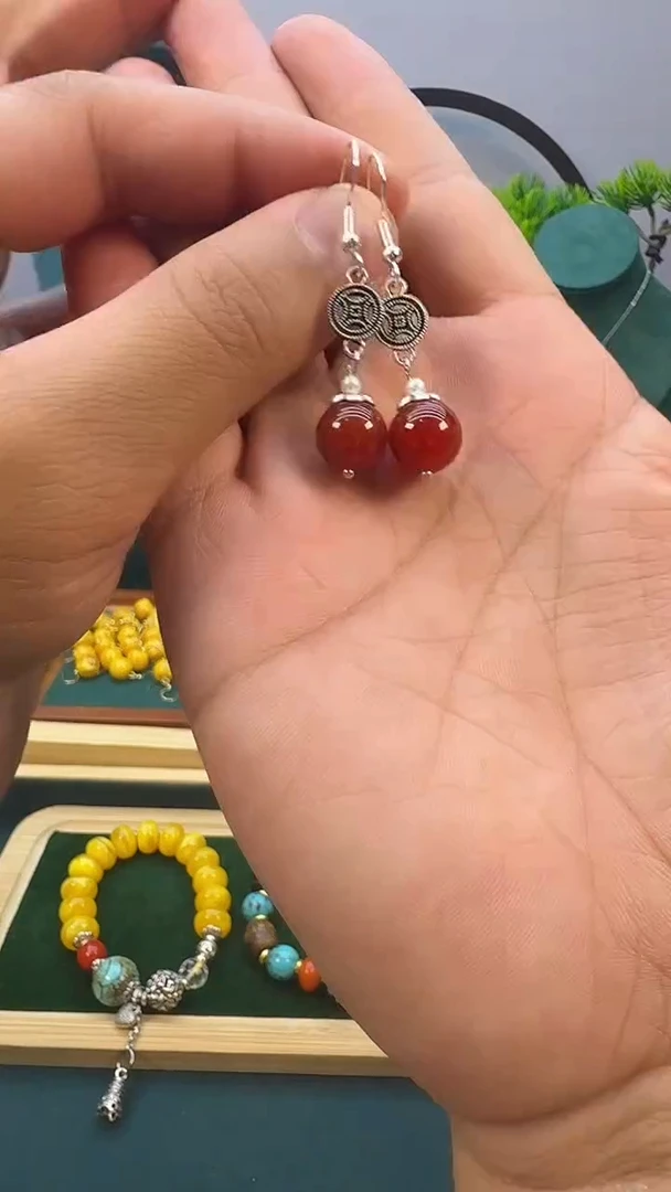 南红玛瑙银S925镶嵌耳饰E171