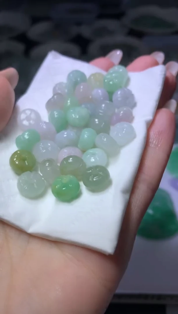 未镶嵌挂件翡翠MXX058478