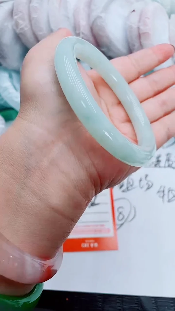 【闪购商品】石英质玉手镯未镶嵌T73-61-62