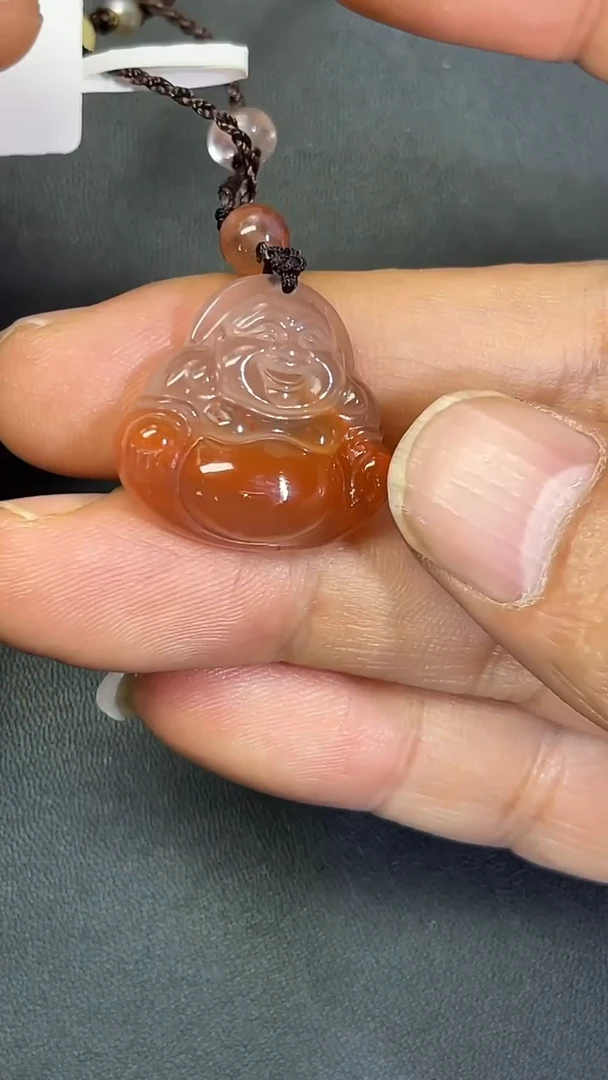 未镶嵌颈饰玛瑙/玉髓南红冰飘红肉佛公吊坠711030