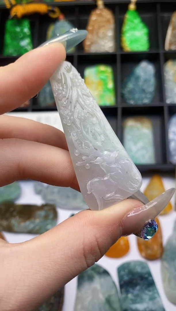 【闪购商品】定制翡翠未镶嵌A货翡翠