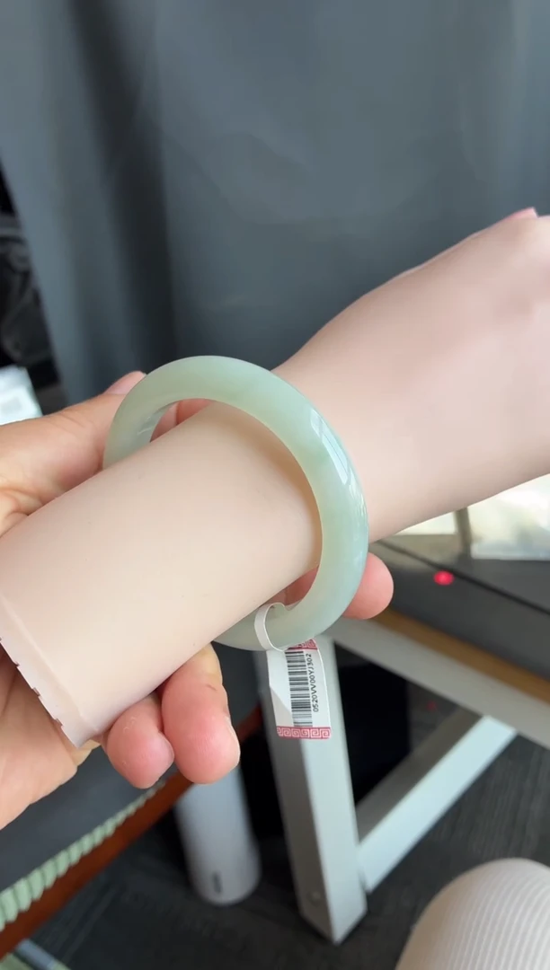 未镶嵌手镯翡翠74号55.6*10.1*8.6正圈