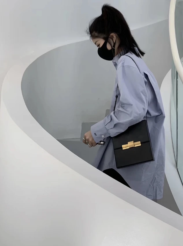 95新 BOTTEGA VENETA/葆蝶家 茉上/BV黑色方盒子