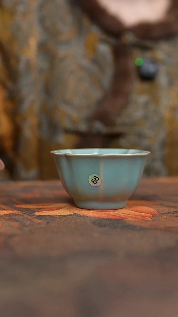 瓷片仿古天青宝象杯瑕