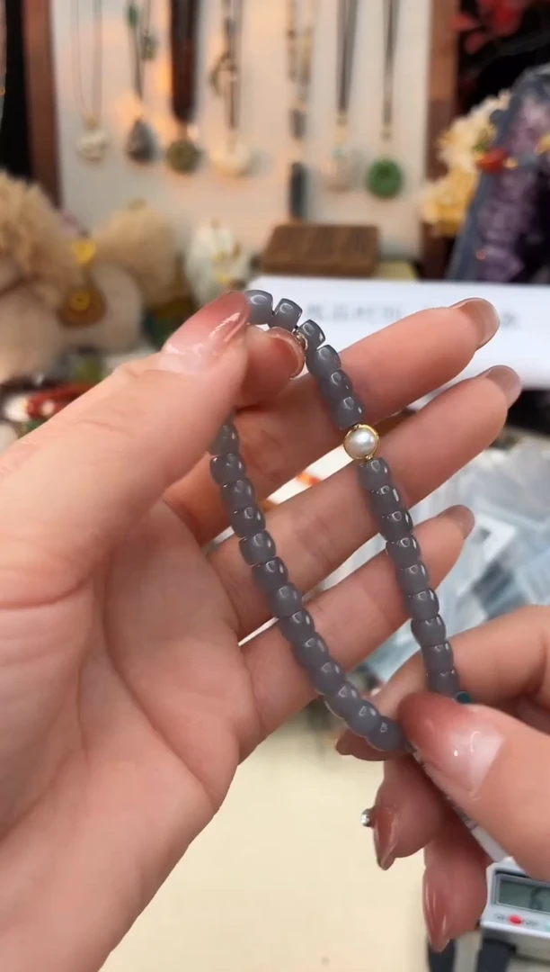 未镶嵌和田玉手饰@@E921D018357