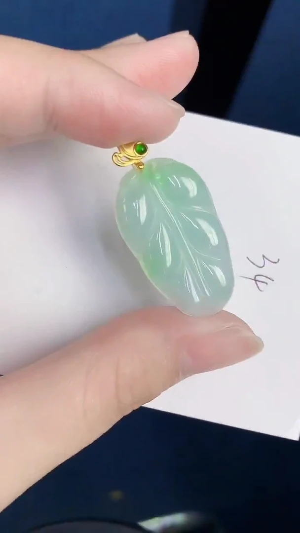 颈饰未镶嵌翡翠天然翡翠缅甸A货