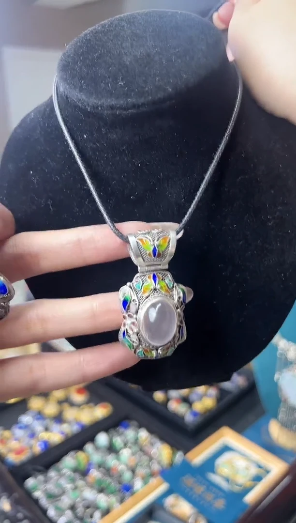 非遗手工花丝镶嵌吊坠