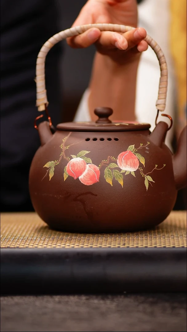 YHY102甲子泥 九桃煮水壶