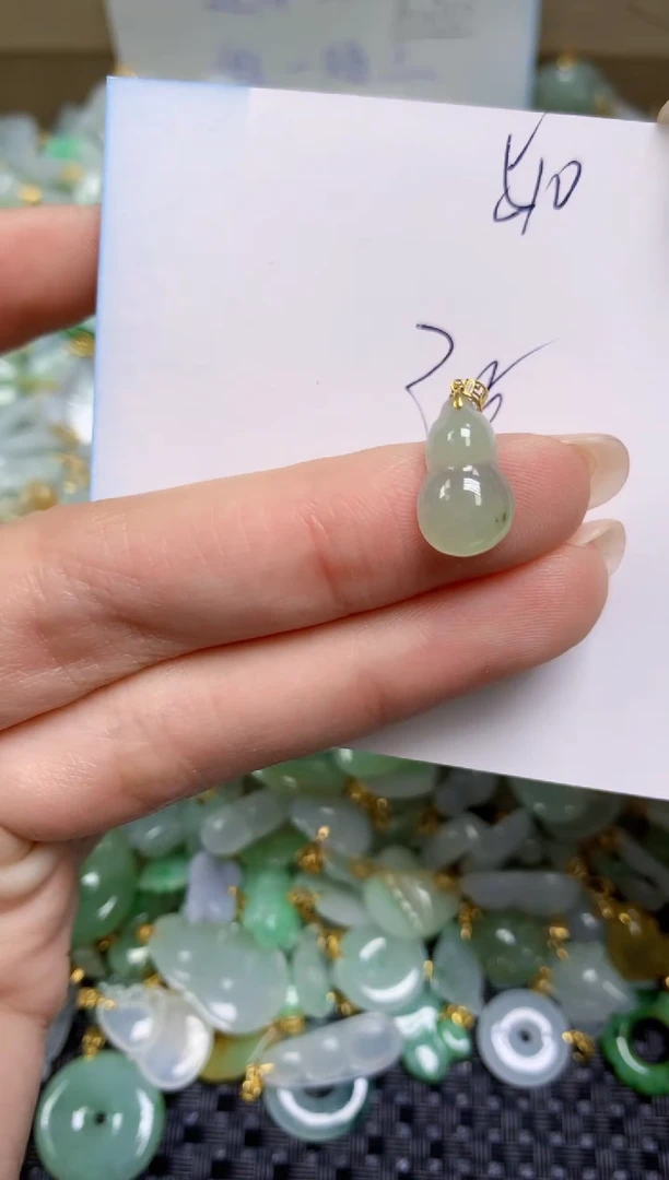 【闪购商品】翡翠颈饰18K金镶嵌天然缅甸A货翡翠