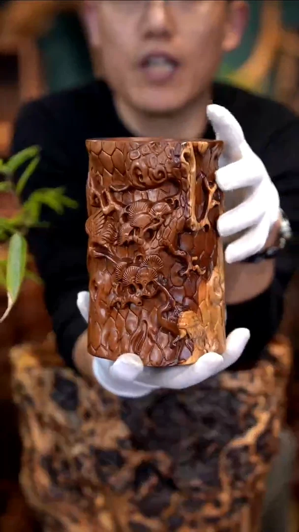 木雷击枣木松鹤延年笔筒