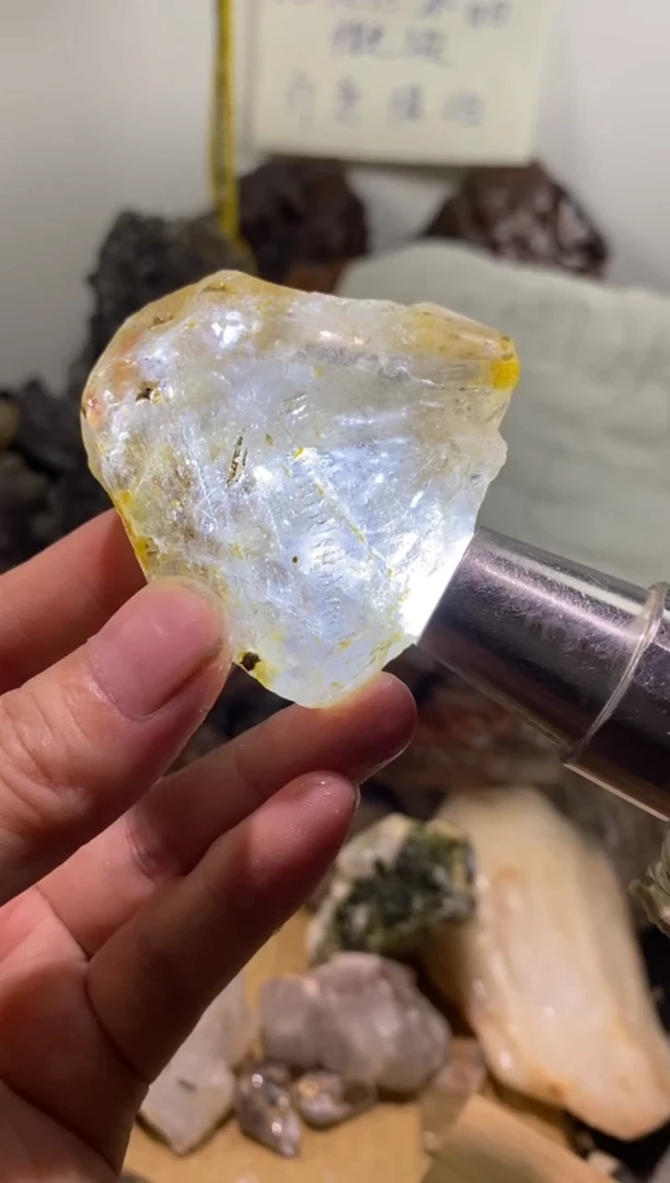 水晶珠宝半成品未镶嵌69号83g骸骨水晶原石