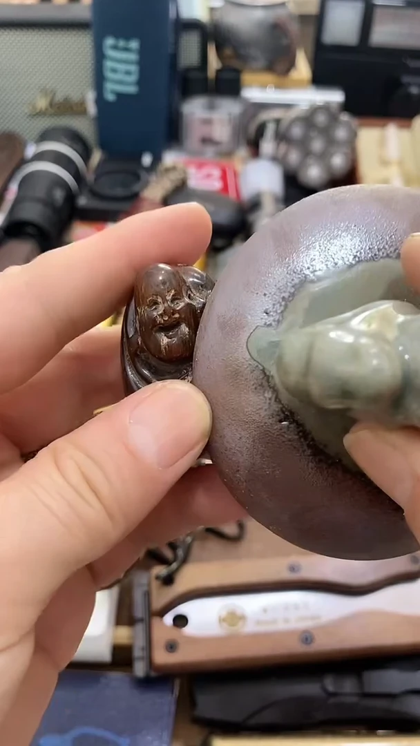 瓷片闪购商品 如图所示