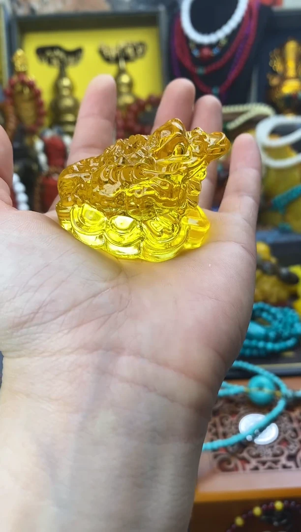 未镶嵌金珀裸石[王姬珠宝精品推荐]