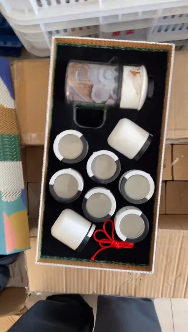 无运费险有瑕疵的摄影的产品有使用过的痕迹有点脏介意勿拍