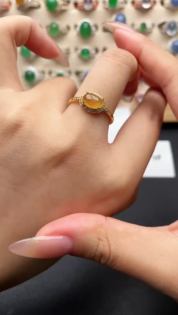 银S925镶嵌戒指翡翠一物一证一礼盒