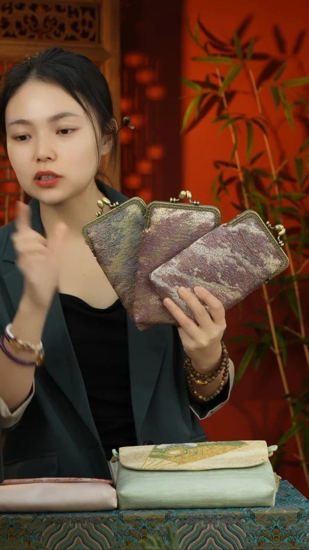 刺绣纯手工非遗国风饰品随机发一个