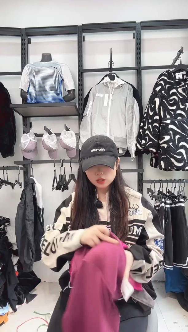 2557 编码  瑕疵直播间过款为准 尺码M3