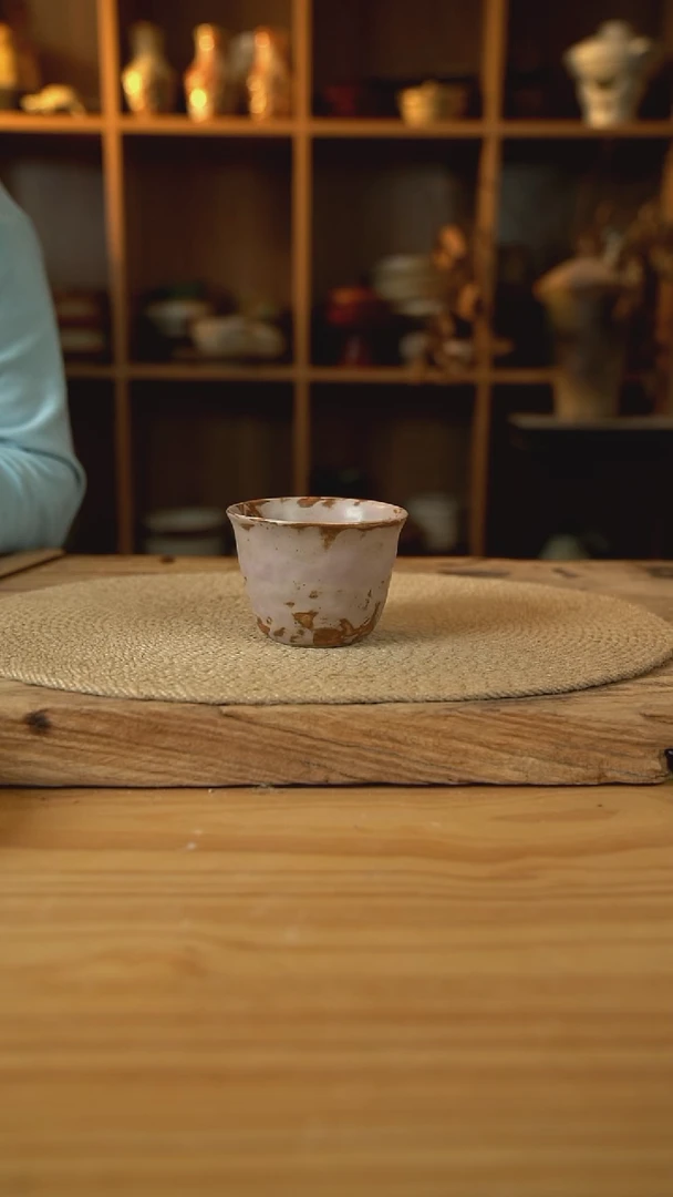 橡皮粉系列的手捏牛奶杯1个