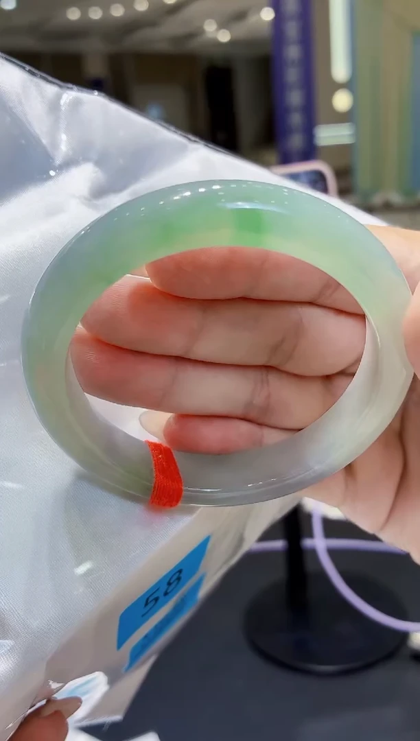 未镶嵌手镯翡翠翡翠手镯58